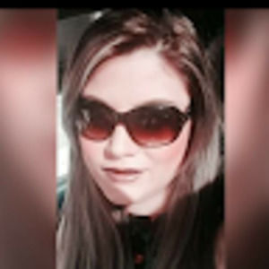 Meet your Posher, Marcela